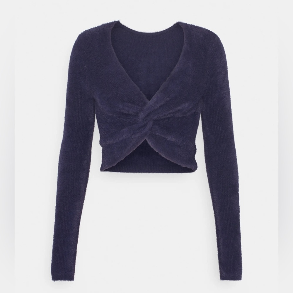 Aerie reversible navy blue twist crop top, long sleeves